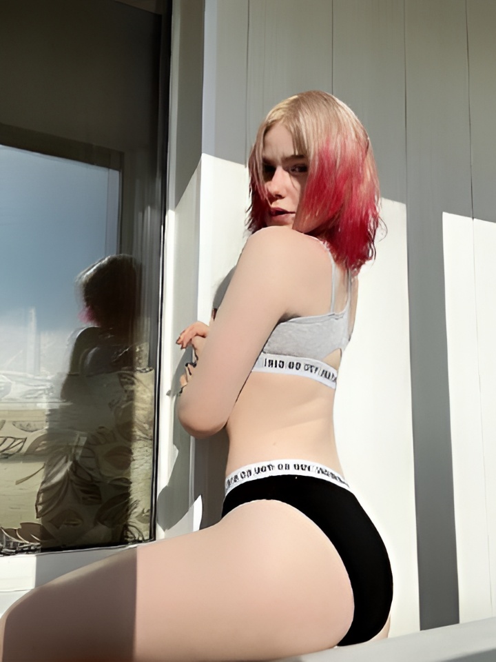 Аврора привлекальеная девушка из Джубга цена от 2500 руб