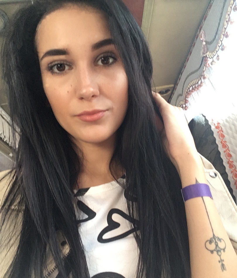 Эмилия привлекальеная девушка из Джубга цена от 3000 руб