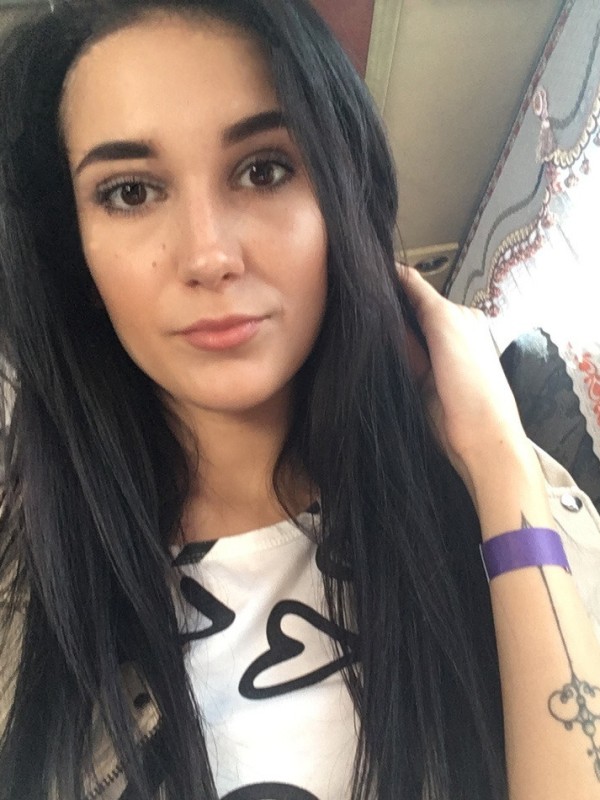 Эмилия привлекательная девушка из Джубга цена от 3000 руб