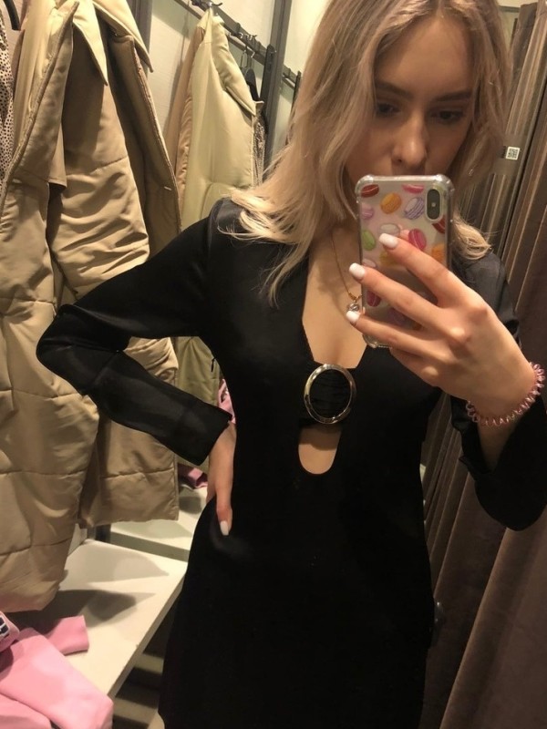 Кира привлекательная девушка из Джубга цена от 3000 руб