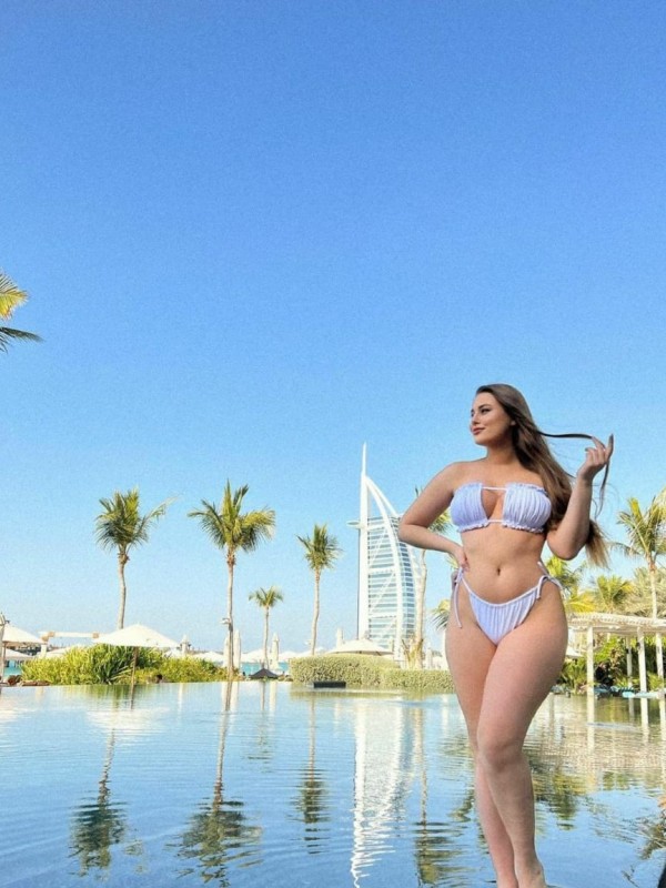 Вера привлекательная девушка из Джубга цена от 3000 руб